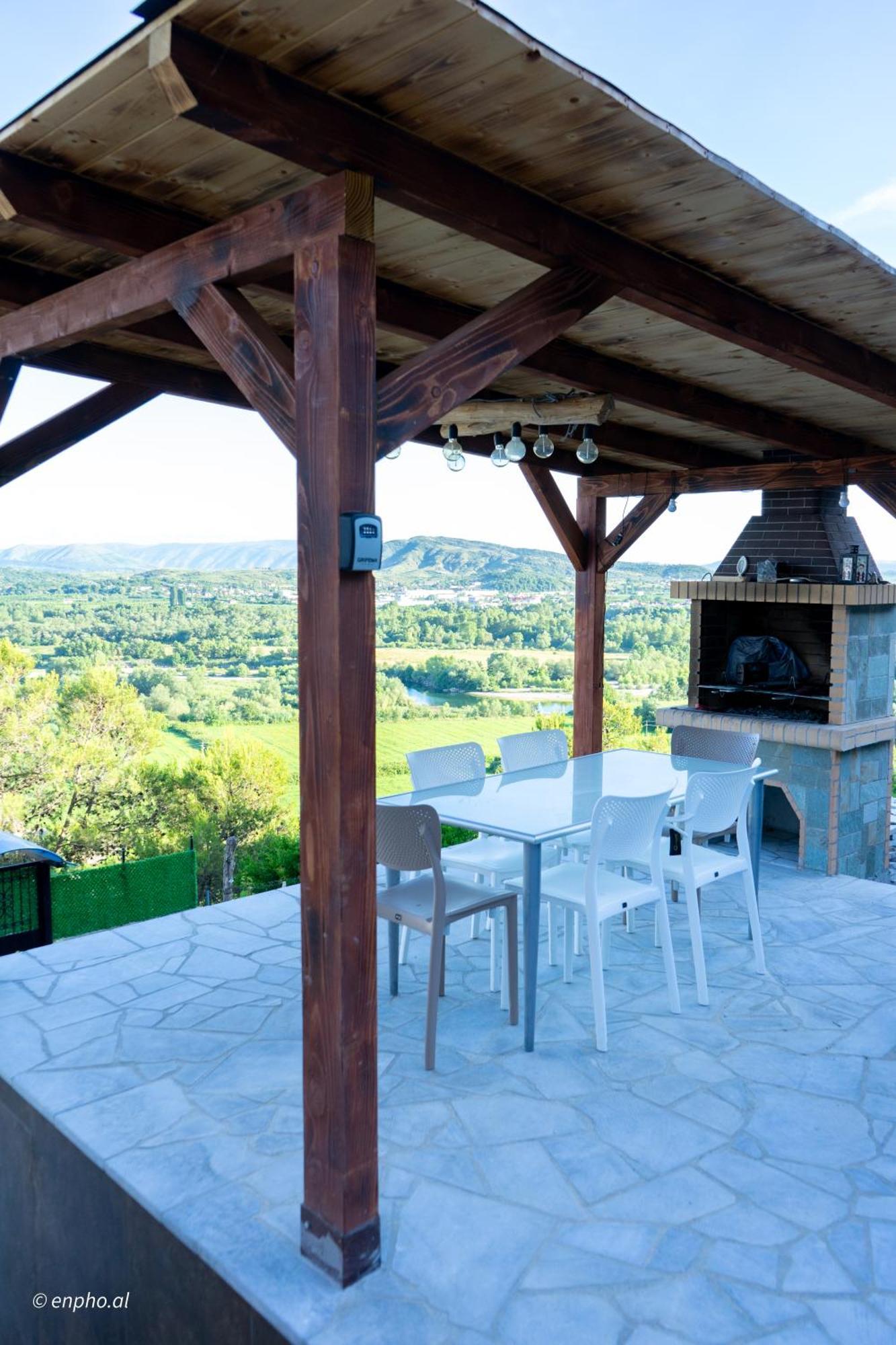 Sunhill Villa Shkoder Exterior photo